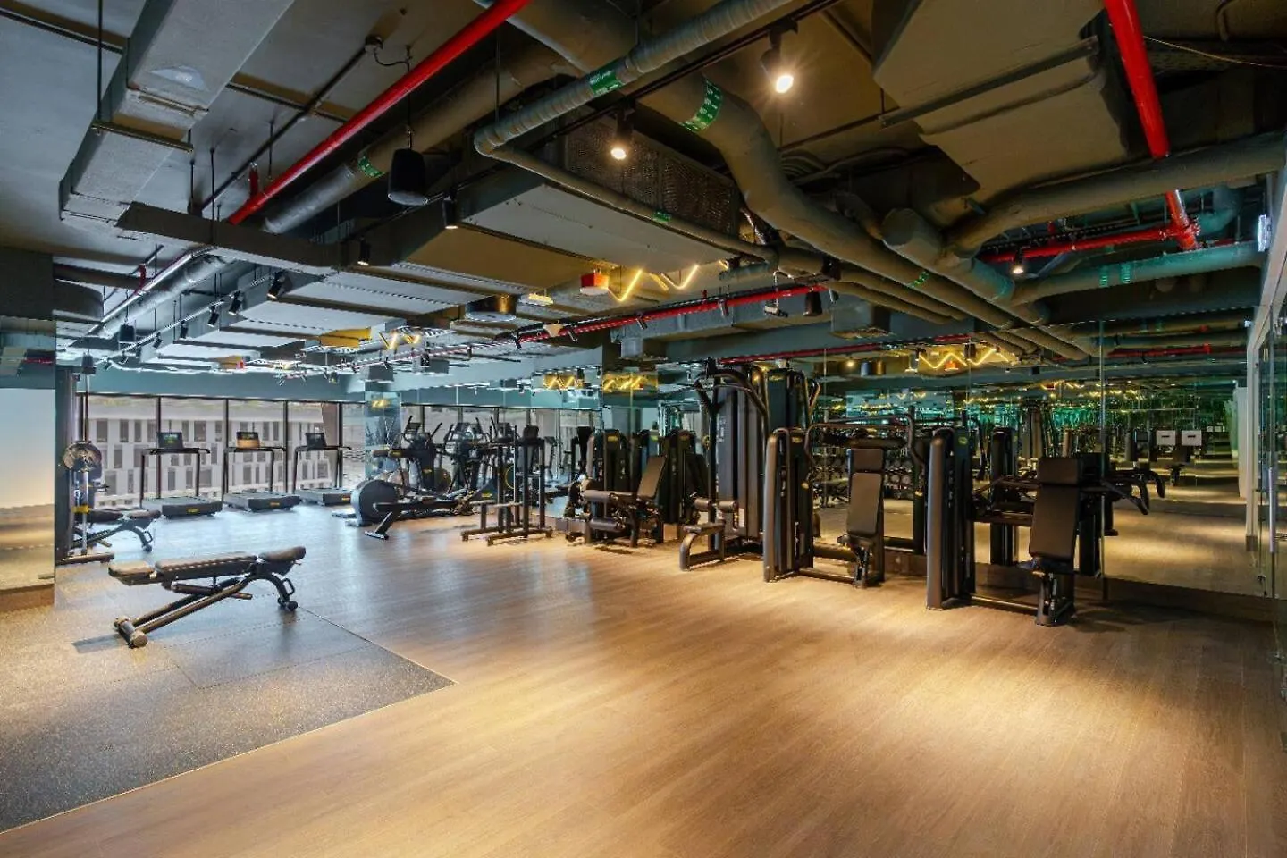 Apartment Cozy & Lux Studio-Walk To Burj Khalifasleeps 3 Dubai
