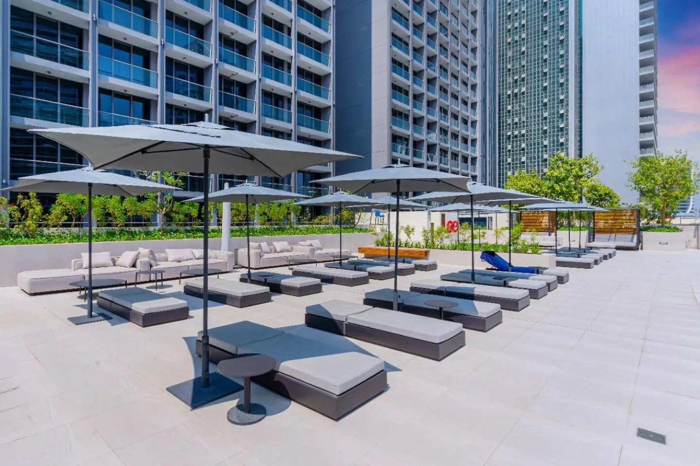 Cozy & Lux Studio-Walk To Burj Khalifasleeps 3 Dubai